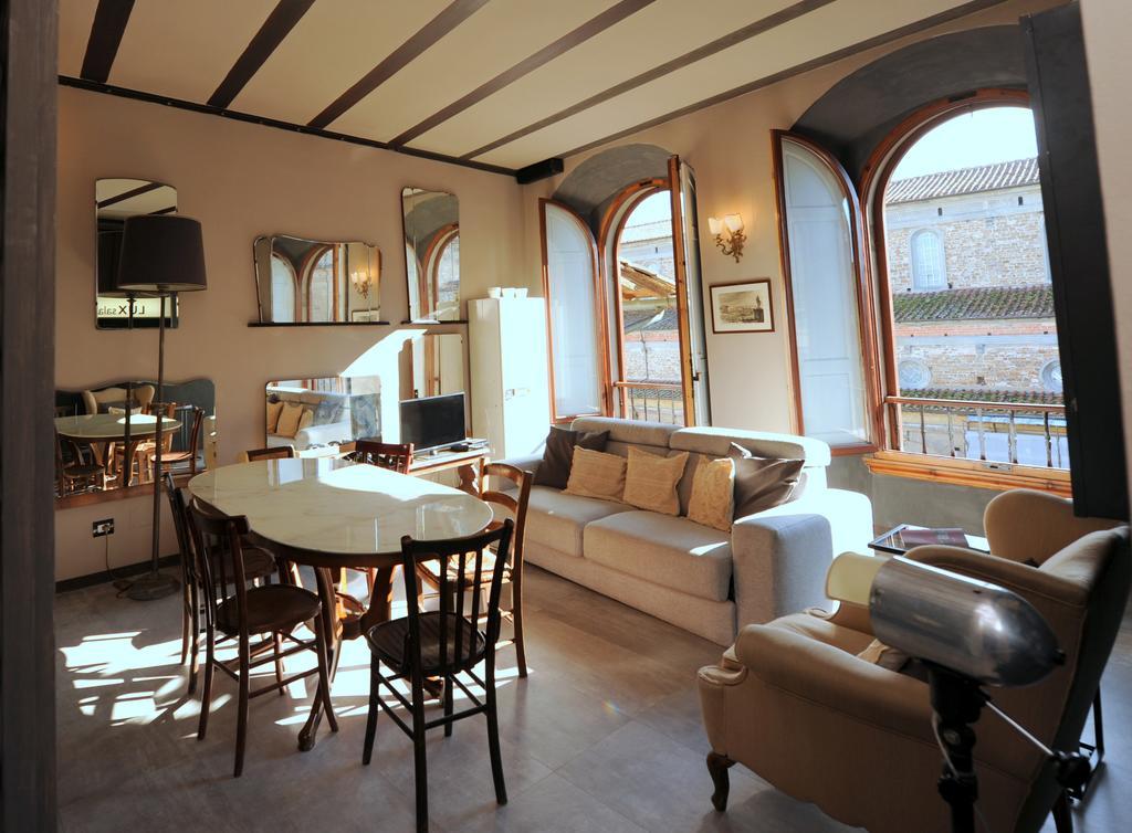 Acacia Firenze Apartments Cumino-Cannella-Curry Zewnętrze zdjęcie